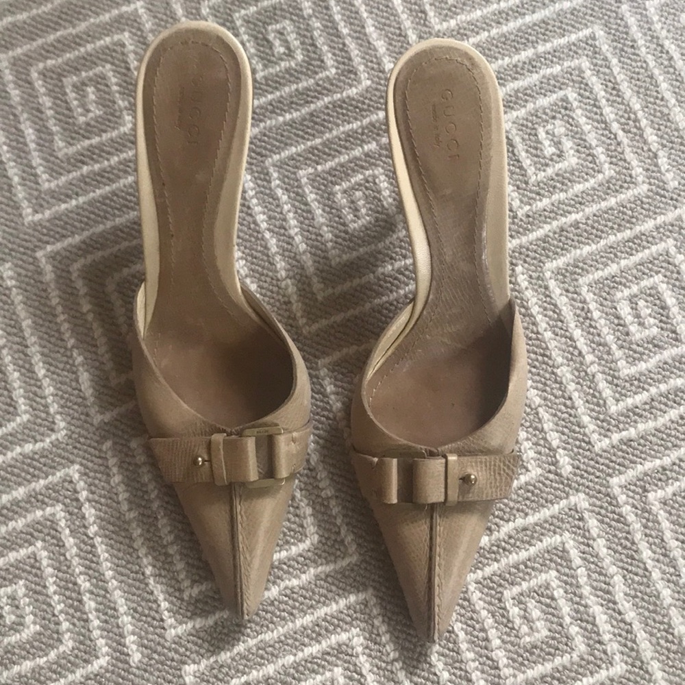 Gucci Leather Buckle Mule